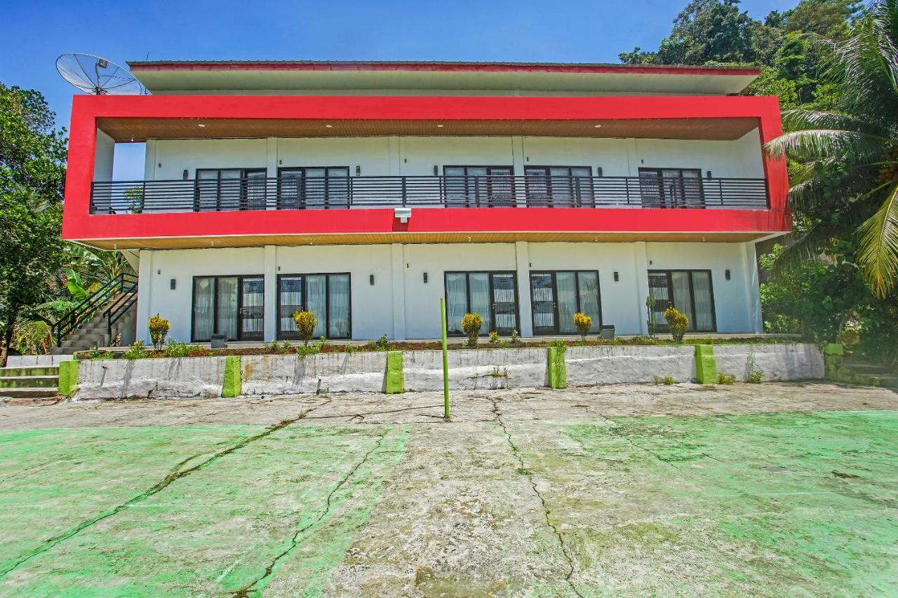 Oyo 2246 Anjung Bang Oking Hotel & Resort Pasarpulaupisang Esterno foto